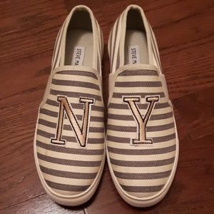 NWOT Steve Madden loafers